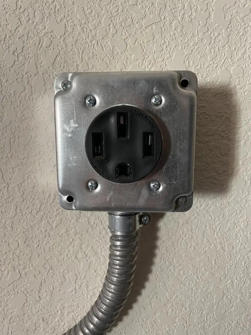 NEMA 14-50 outlet installed for Electrical Panel Upgrade in Juniper Canyon